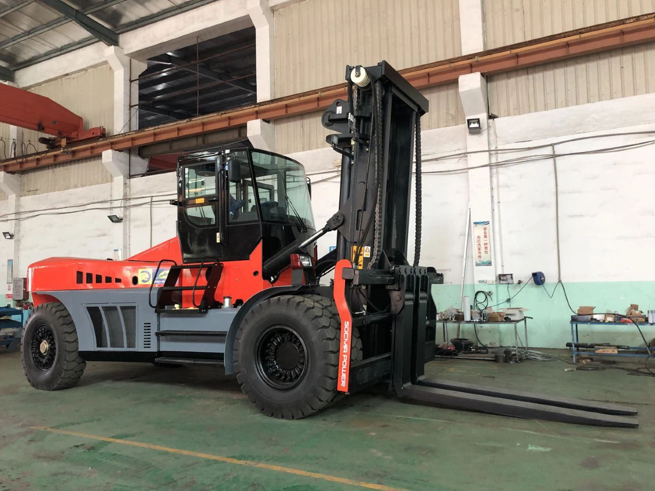 28t forklift with forks