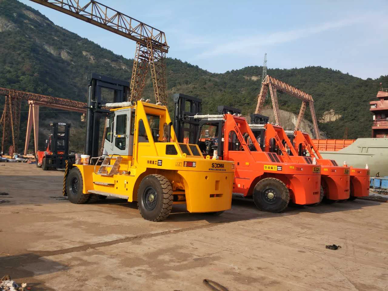 SOCMA Forklift For Rental 16t Capacity SOCMA Forklift For Rental 16t Capacity