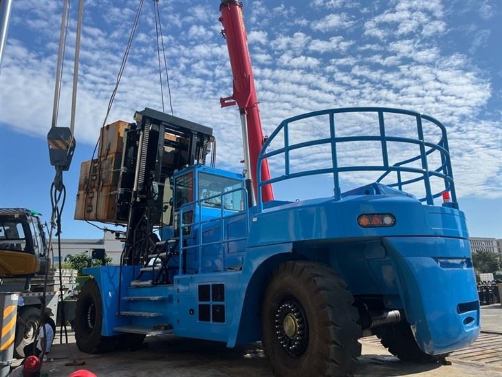 SOCMA 45 Ton Electric Forklift 50 Ton 50t Electric Forklift For Port Steel Industry