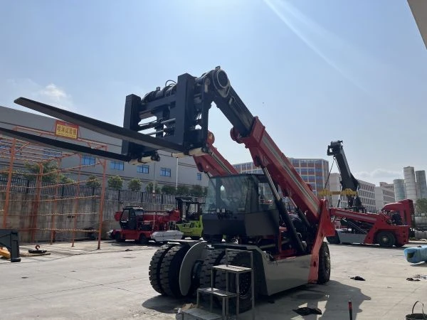 SOCMA 18-ton Double Arm Container Operation Telehandler